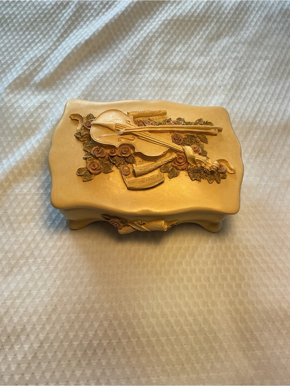 FIGI Gold-tone Musical Jewelry Box with Violin Relief vintage